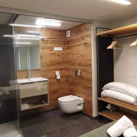 아파트 My Space Pool Center *