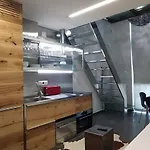 My Space Pool Center 巴塞罗那