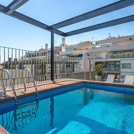 My Space Pool Center شقة برشلونة